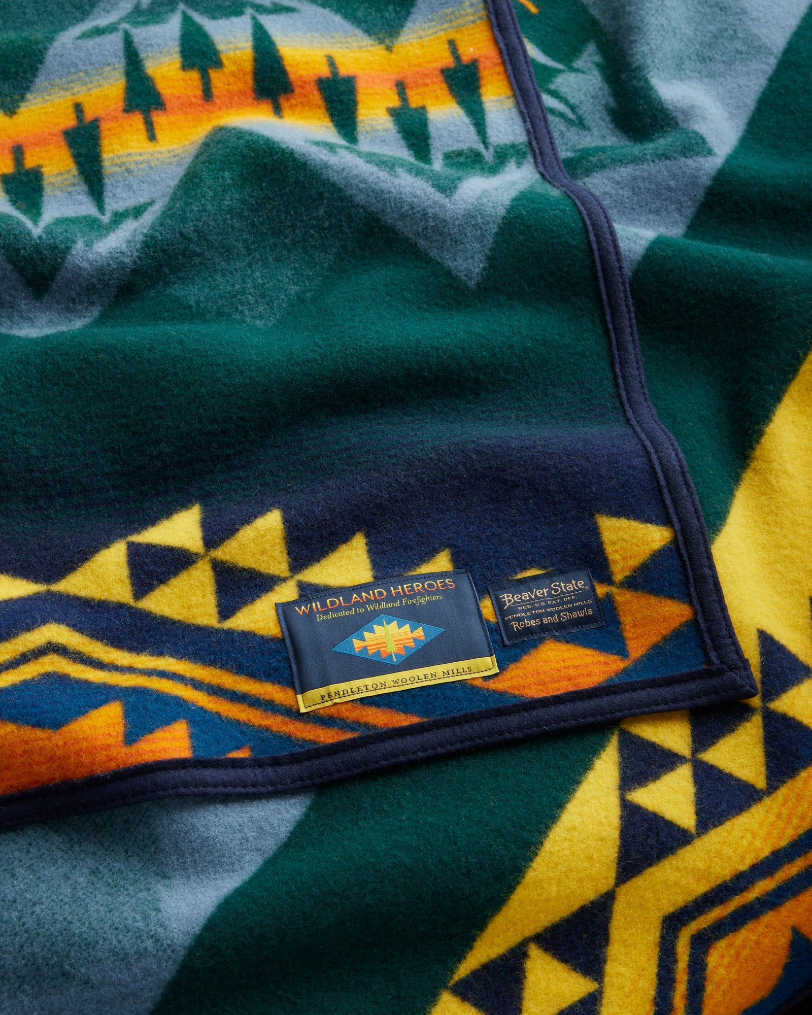 Pendleton | Jacquard Napped Blanket | Twin | Wildland Heroes