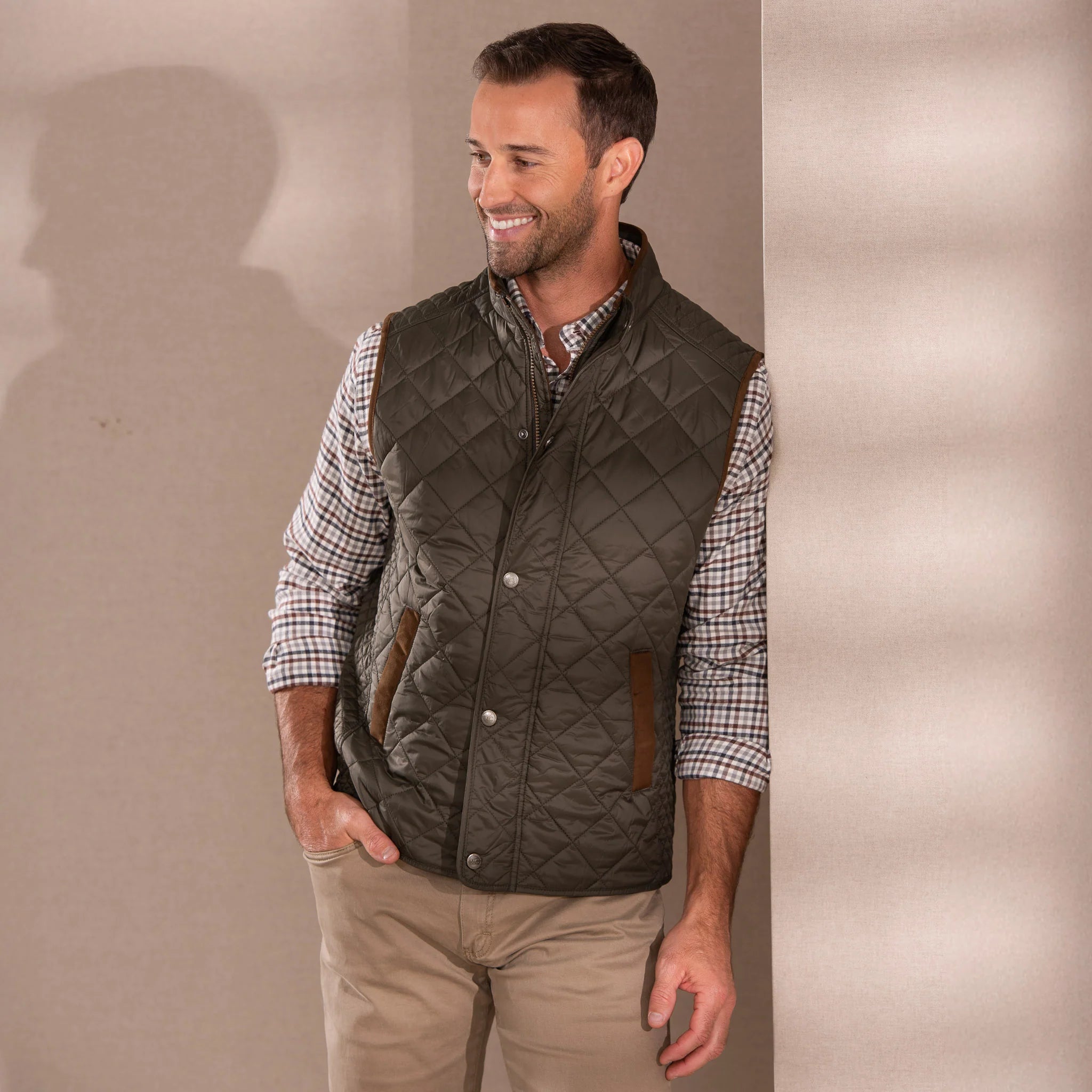 Madison Creek Outfitters | Greenville Diamond Quilted Vest | Loden