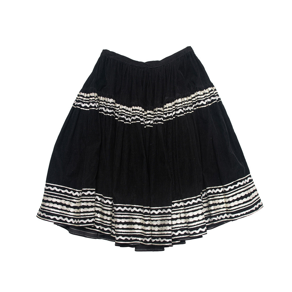 Vintage-Black-Patio-Skirt-2