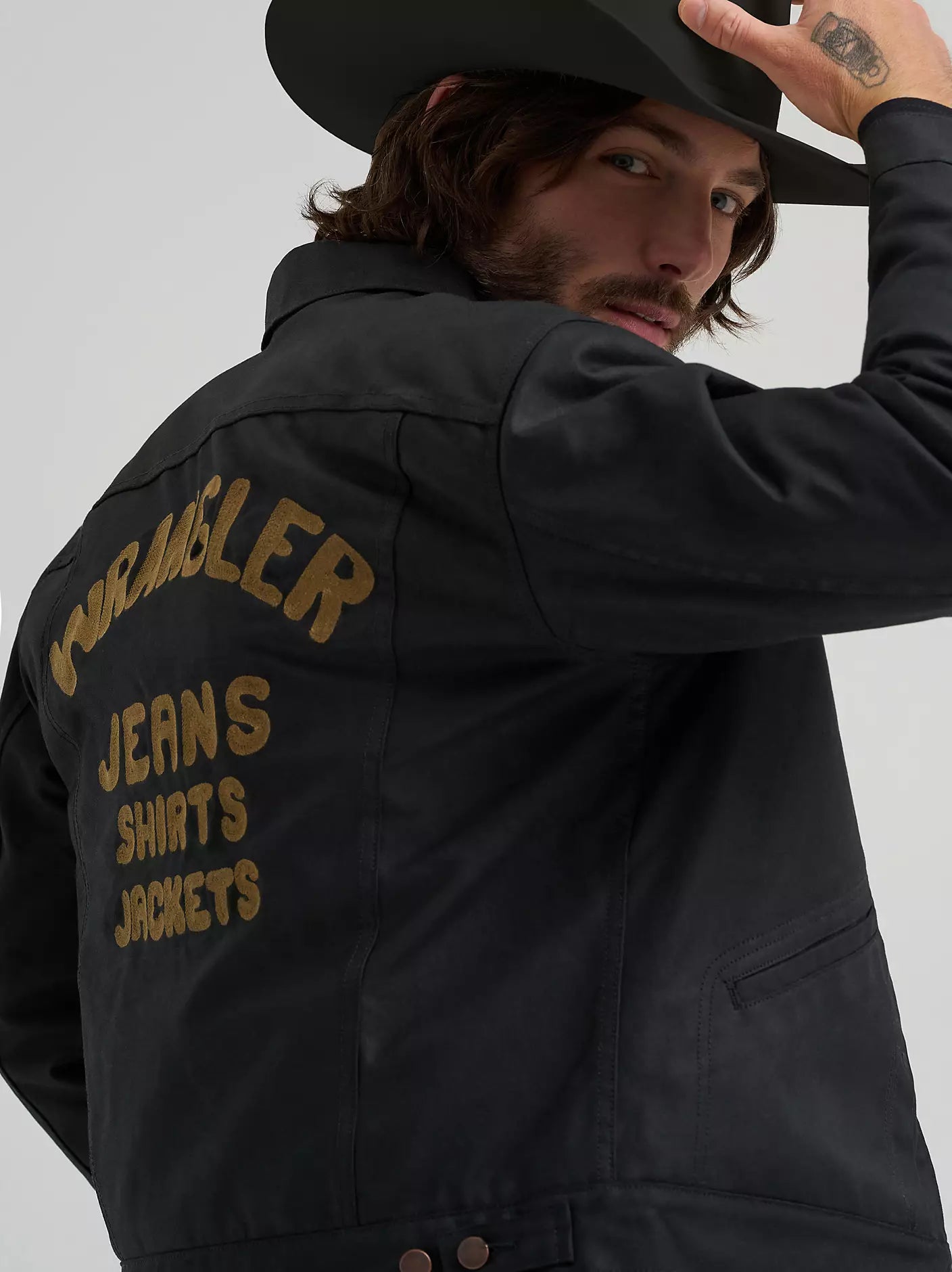 Wrangler® X Filson Adventure Jacket | Black w/ Chainstitching