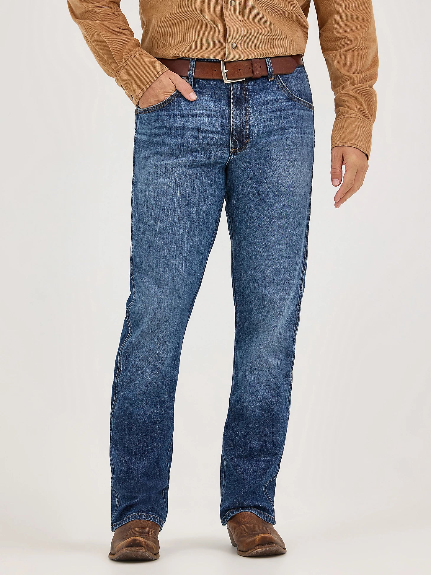 Wrangler Retro | Slim Boot Jean | Moore