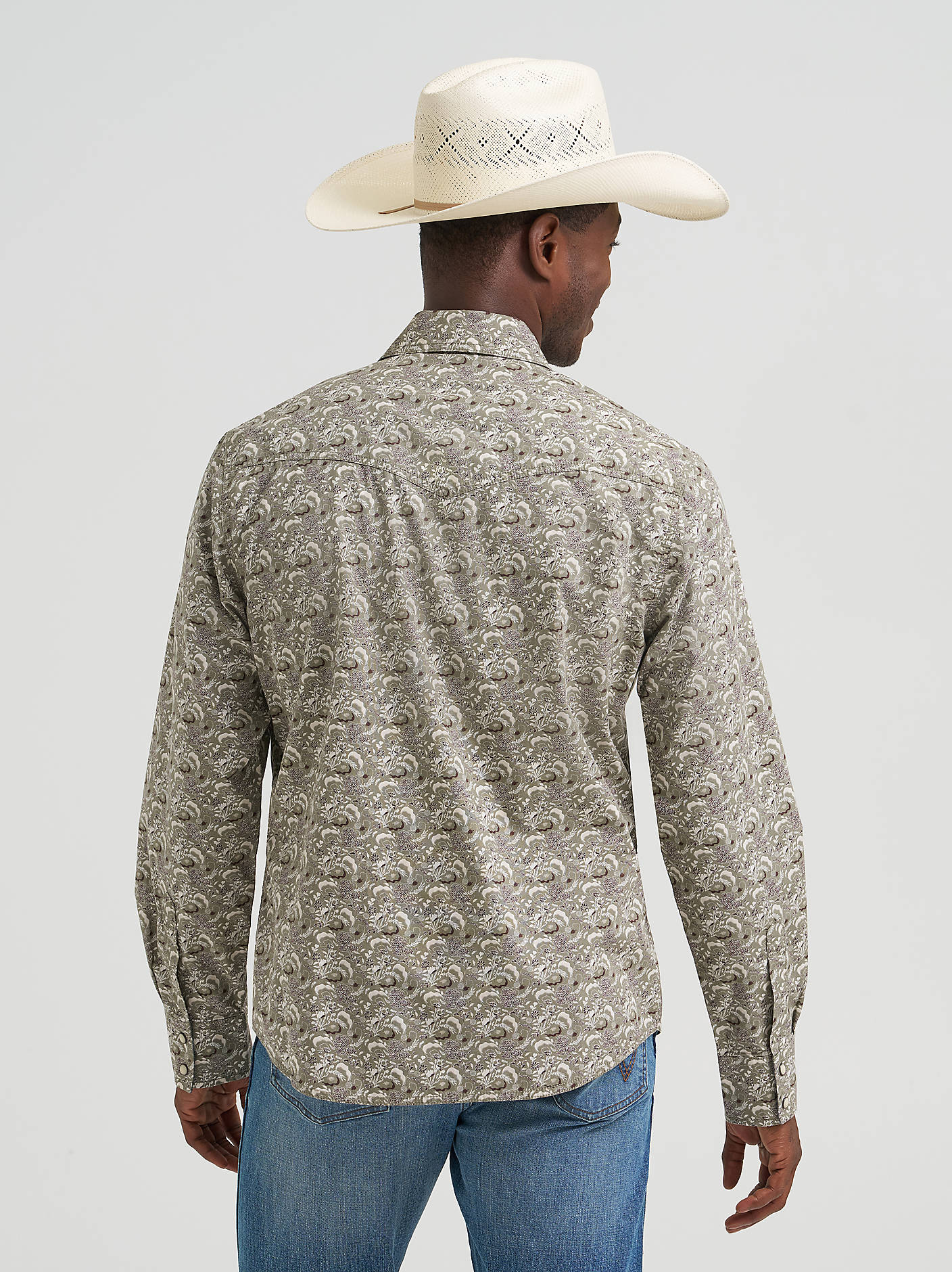 Wrangler Retro | Premium Modern Fit Snap Shirt | Brown Print
