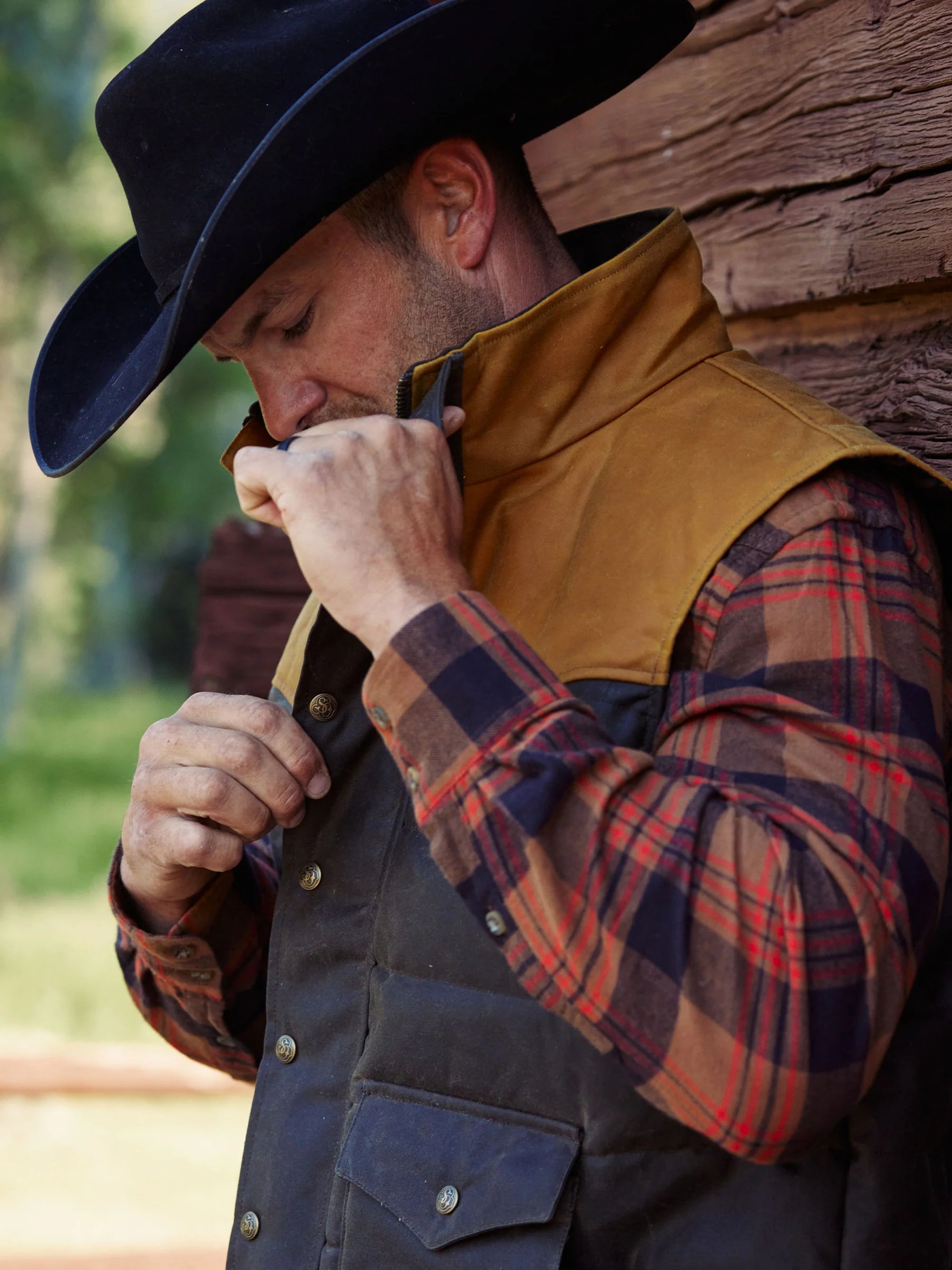 Schaefer Outfitter | Rangewax Puffer Vest | Wood