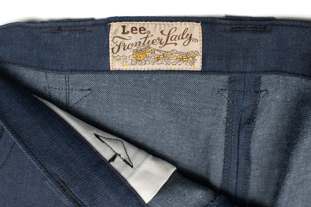 Leeです！ Lee Women's Frontier Lady Side Zip Jeans Re-Issue | 30